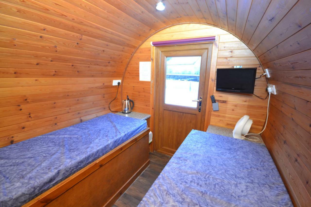 Blackwater Glamping Pods Kinlochleven Exterior foto